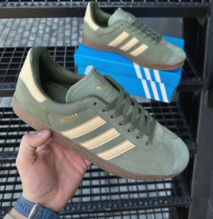 緑風 Женские кроссовки Адидас зеленые Adidas цвета хаки натуральная