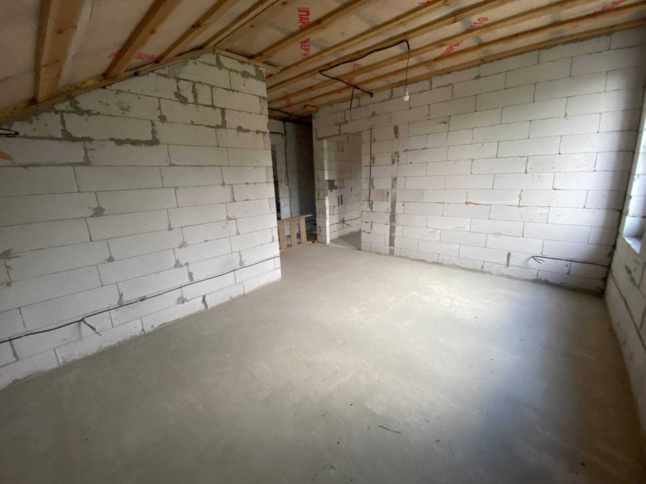 Будинок у Ворзелі 140 м², 8 соток, баня та укриття