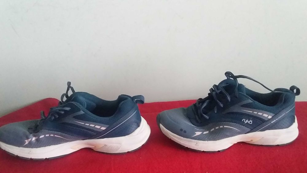 Кросівки  бігові-унісекс-ryka-36/23;Kalenji-37/24;New Balance-39/25