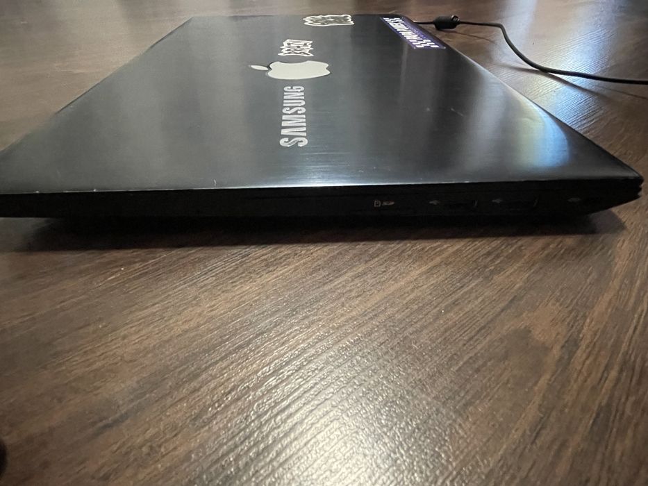 Ноутбук Samsung-ATIV-Book-8-87025G