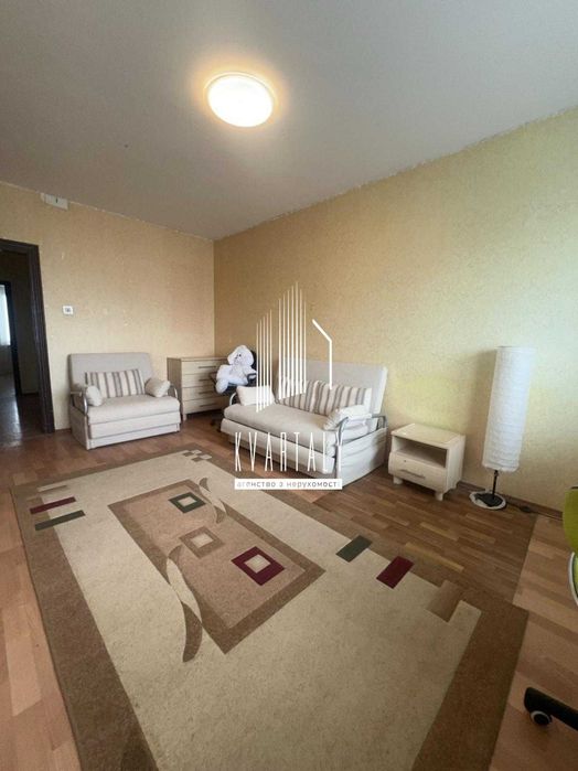 Продаж 3-кімнатної квартири вул. Милославська, 4