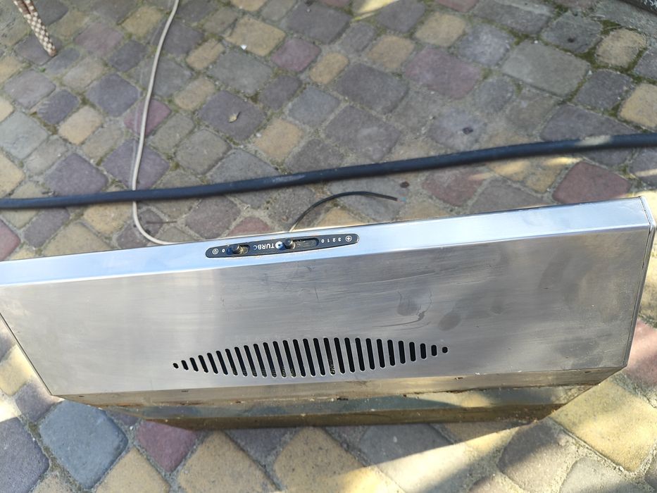 Витяжка кухонна Turboar  Італія кухня