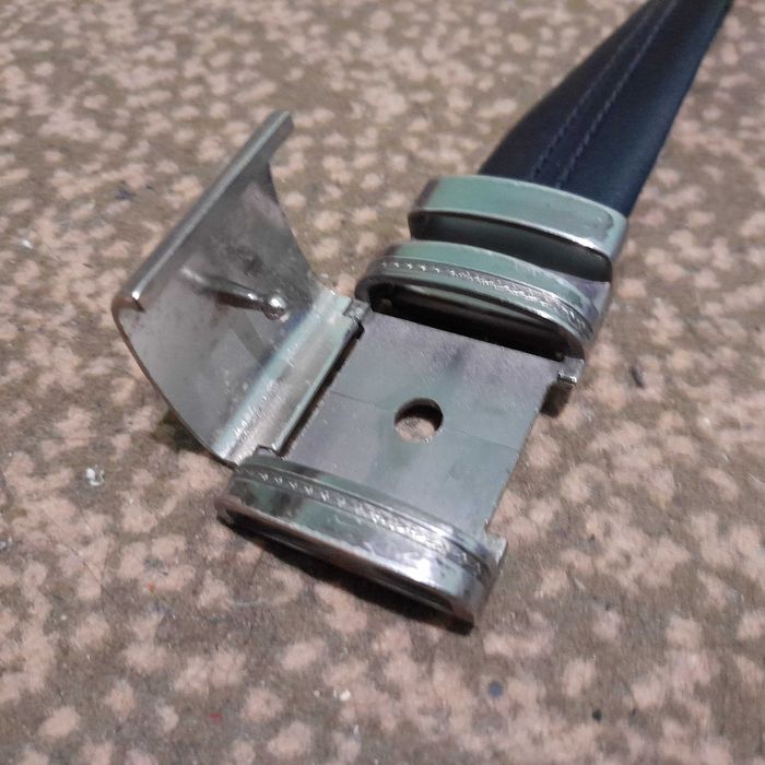 Шкіряні реміні GUCCI /кожаные пояса/2 шт. або обмін на боксерські лапи