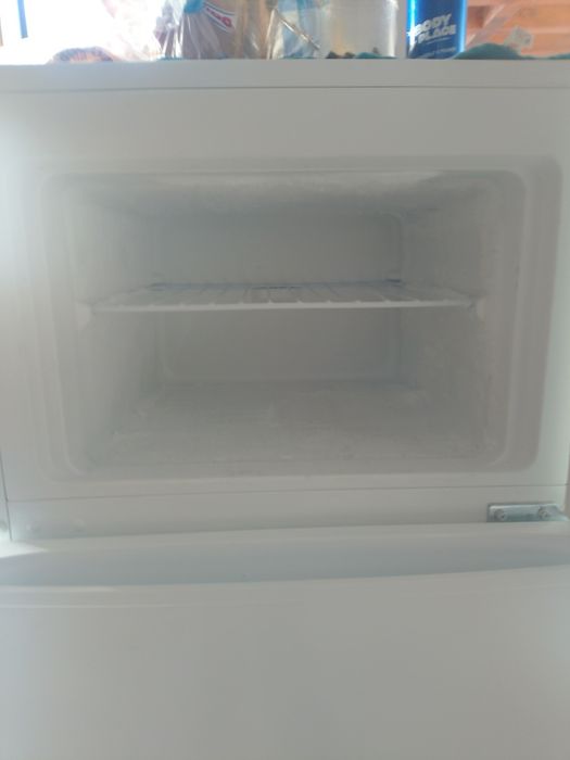 Vendo frigorífico semi novo