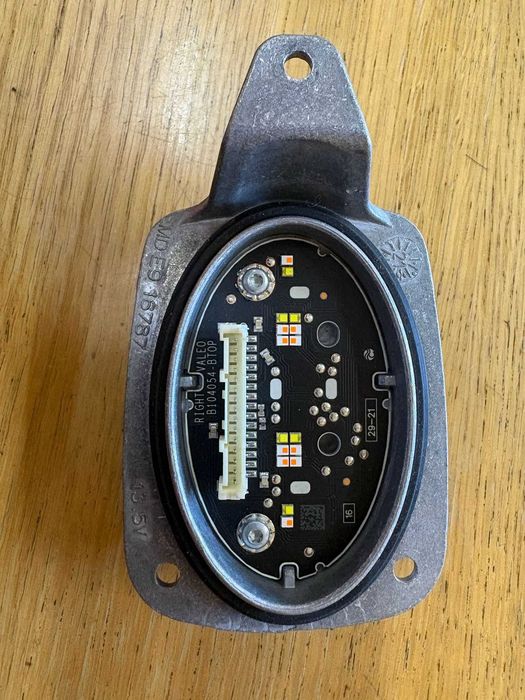 moduł / sterownik lampy LED VOLVI XC40
