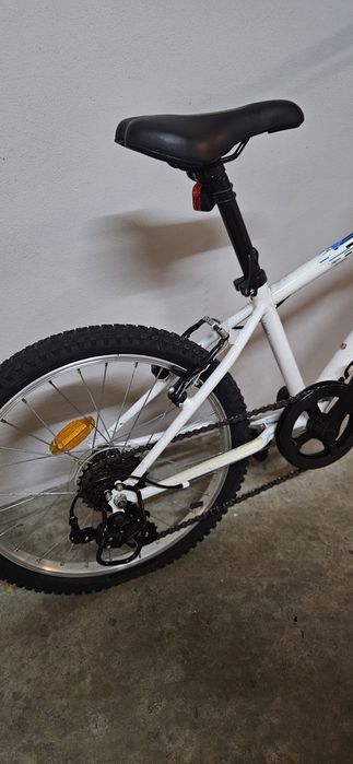 Bicicleta BTT Rockrider ST 120 (usada, pneus em baixo)