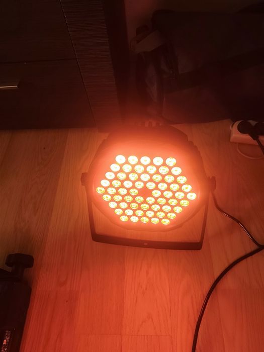 Reflektor LED PAR RGB 60x30W DMX