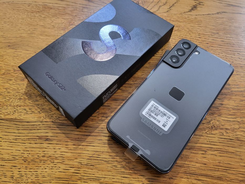 Новий оригінальний Samsung galaxy s22 plus 8/128Gb чорний/black ( new