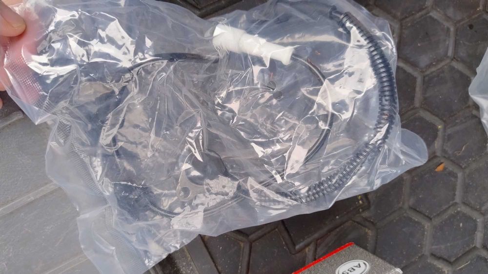 Продам датчик ABS Шевроле Лачетти новый