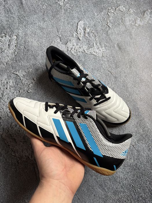 Футзалки Adidas Neoride