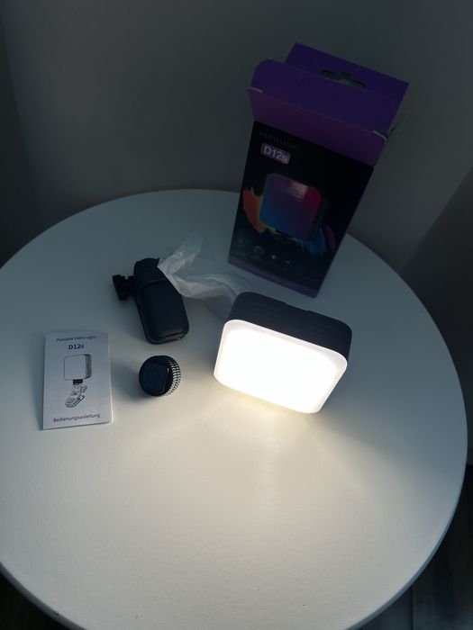 Mala lampka LED do zdjec