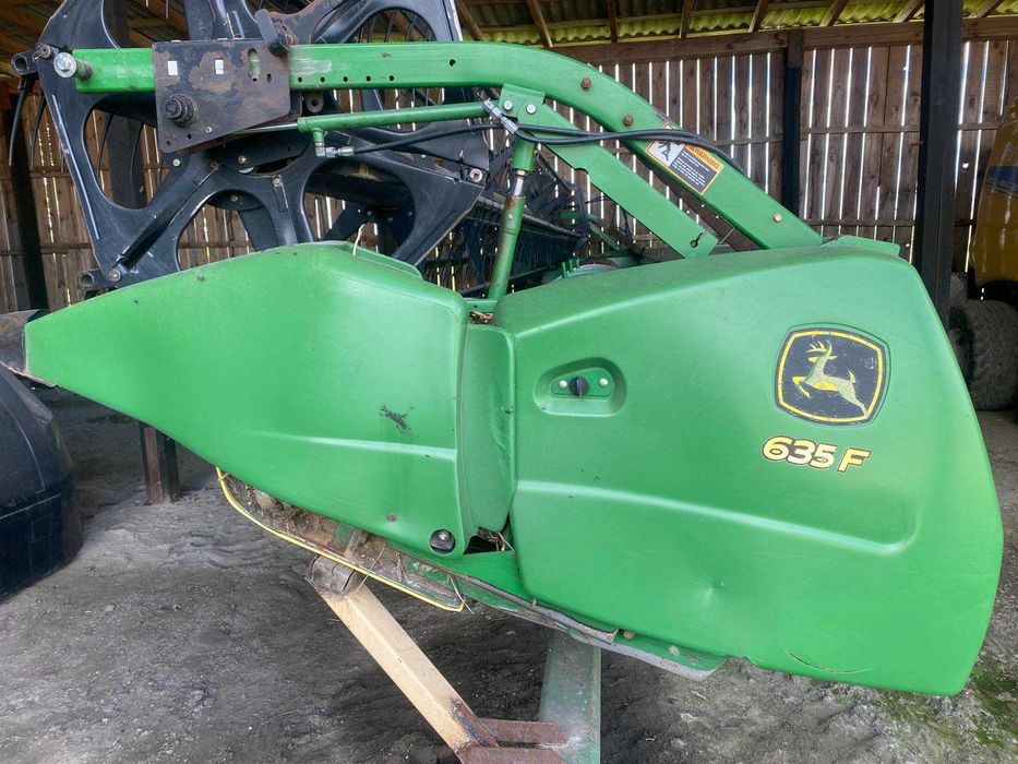 Комбайн John Deere C670HM 2007 року