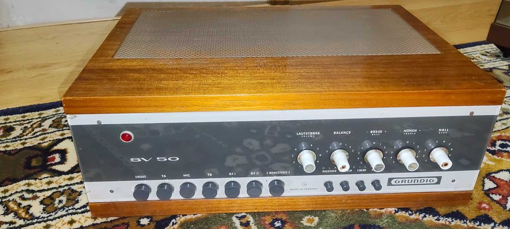 Amplificador Grundig SV50
