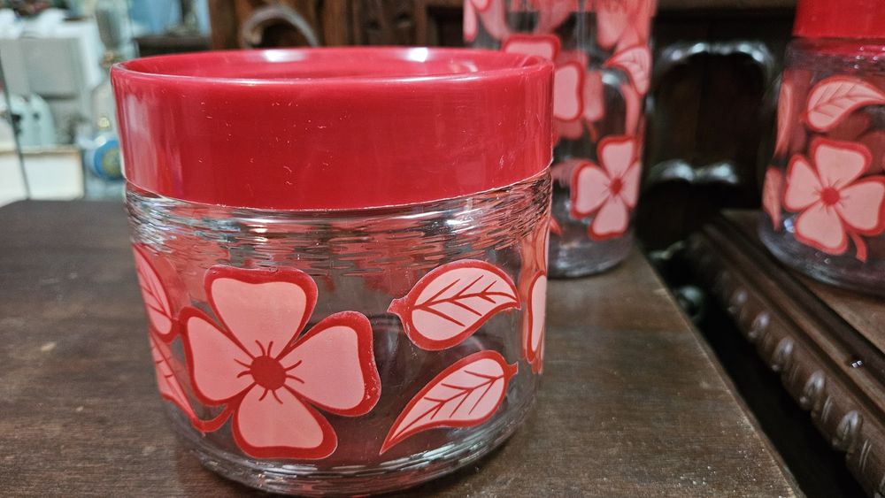 Conjunto de potes em vidro