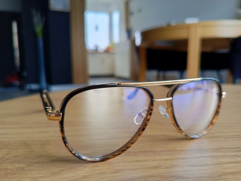 Nowe oprawki premium