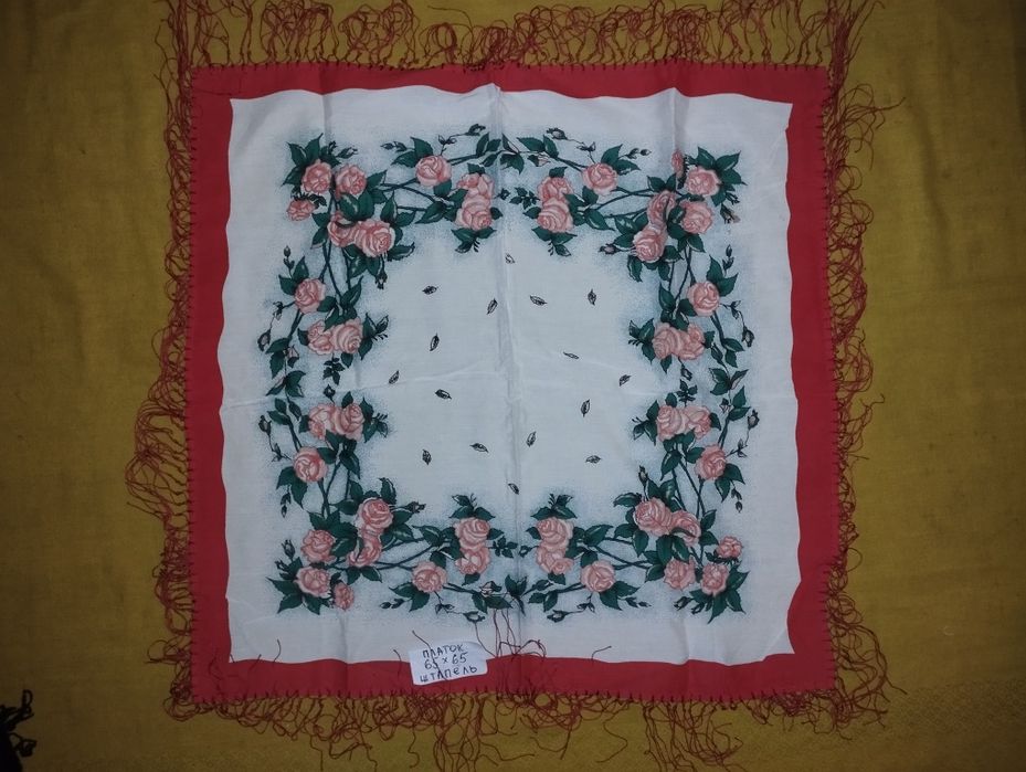 Платки шерстяные, времён СССР.