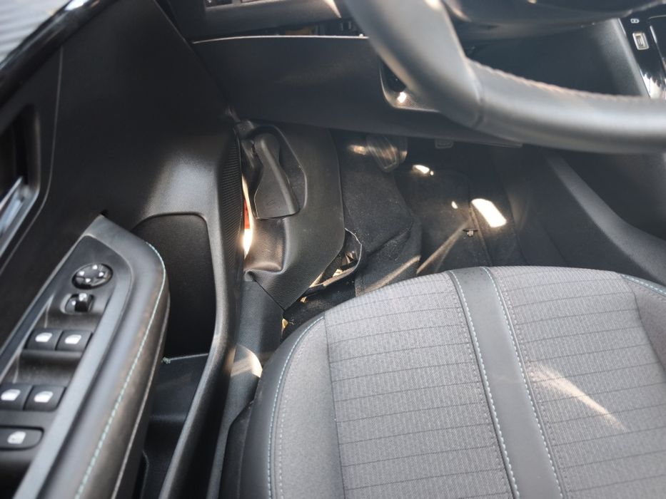 Peugeot 208 1.5 HDI