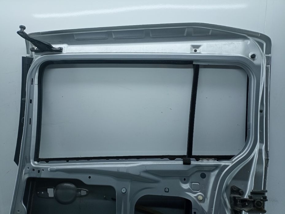 Porta Traseira Direita - MAZDA 5 (CR19) | 05 - 10