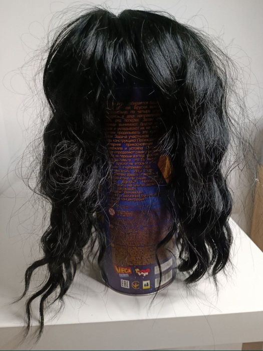 Перуки різні деталі в описі