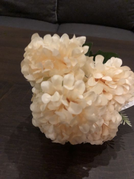 Bukiet sztucznych kwiatków 48tknkw