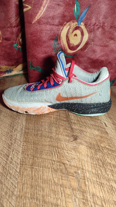 Оригінал Nike Lebron xx Lebron 20 27,5 см баскетбольні кросівки