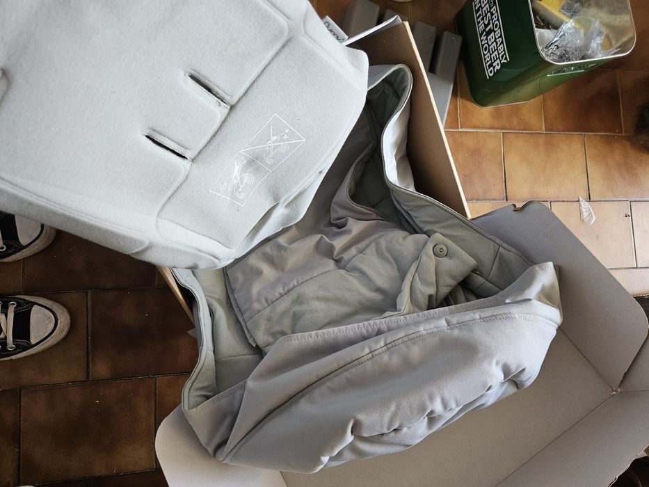 Carrinho de bebé Quinny Duo Hubb