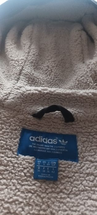Czarna kurtka "parka" Adidas z kapturem