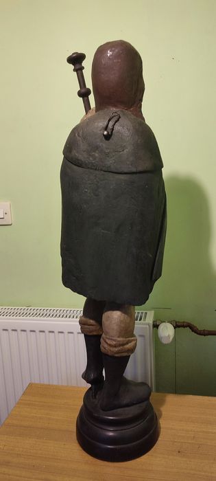 Figura drewniana 17/18 wiek 84cm