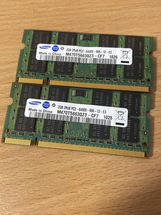 Оперативна пам'ять DDR2 2GB 800MHz Samsung для ноутбука (комплект 2x2GB)