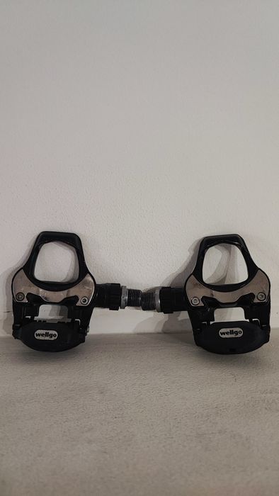 Pedais para ciclismo de estrada