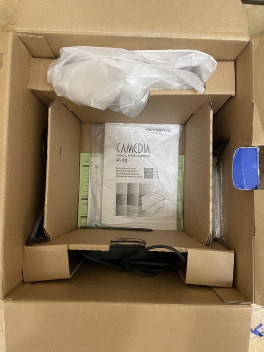 Фотопринтер Olympus Camedia P-10