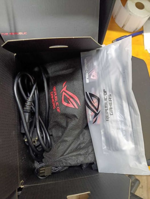 Zasilacz ROG THOR 1200W