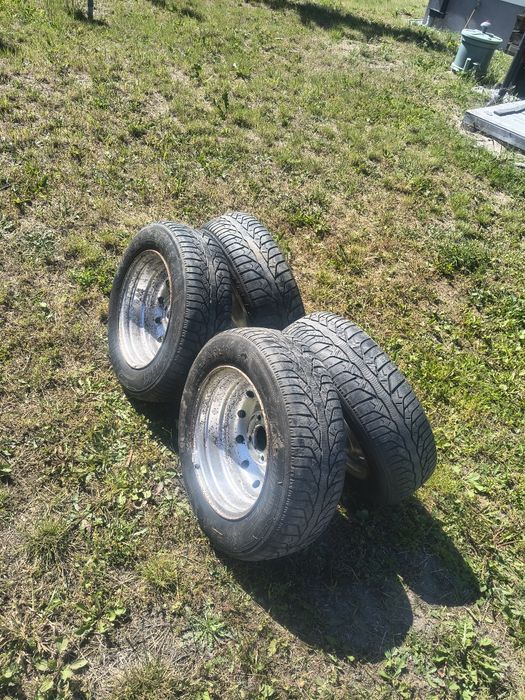 Opony zimowe 175x70 r14