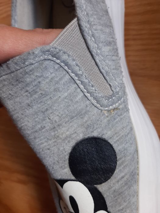 Buty slip-on na platformie 38