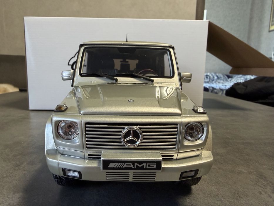 Продам коллекционную модель Mercedes G55 AMG 1:18 Otto