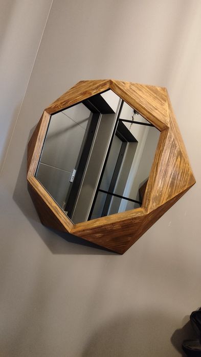 Lustro szesciokątne drewno