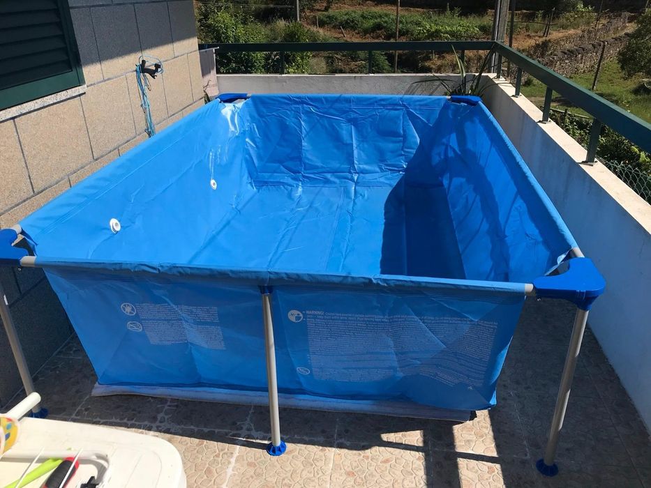 Piscina Desmontável 3m x 2m – Em Bom Estado