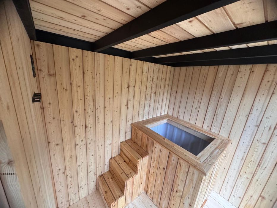 Sauna ogrodowa zewnetrzna Modrzew Huum Harvia