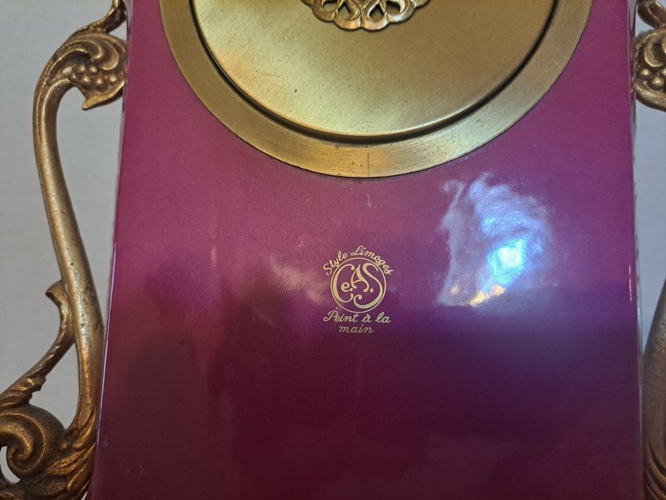 Relógio limoges rosa