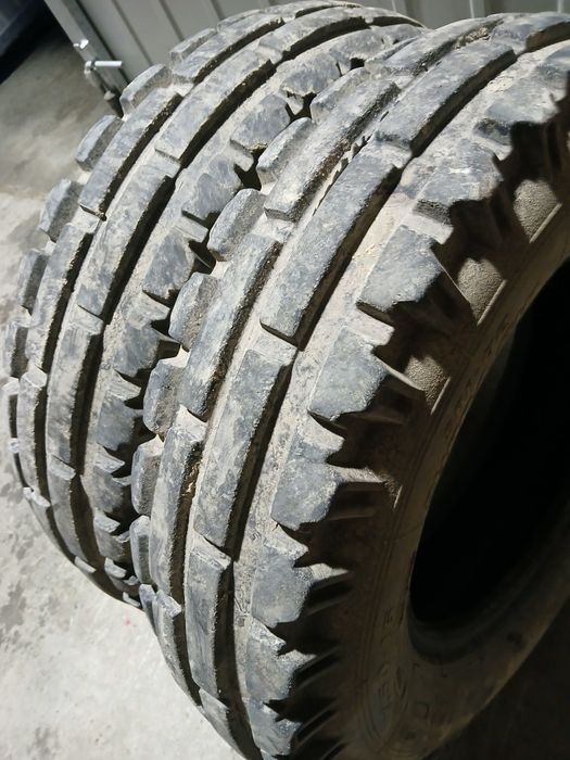 Sprzedam opony 750x16 do Zetora