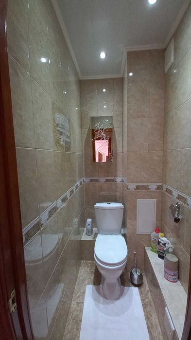 Продаж 2-К кв, вул. Соборності 3