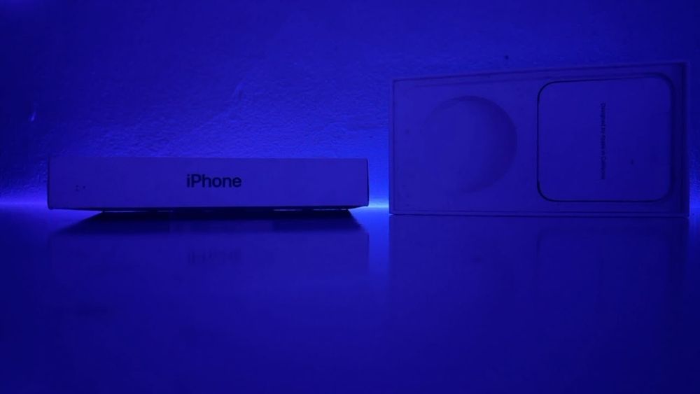 Caixa de iphone 14 nova