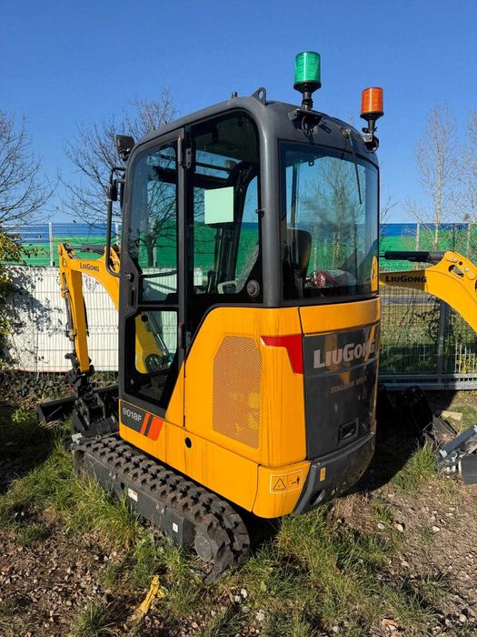Minikoparka Liugong 9018F