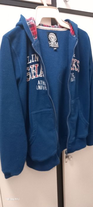 Bluza młodzieżowa. Sportowa