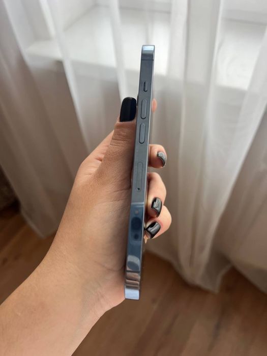 Продам айфон 13Pro