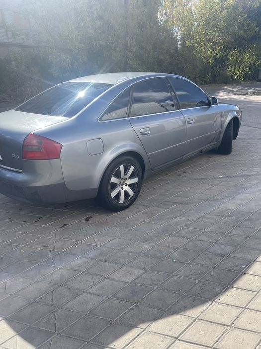 AUDI A6 c5 2.4 бензин