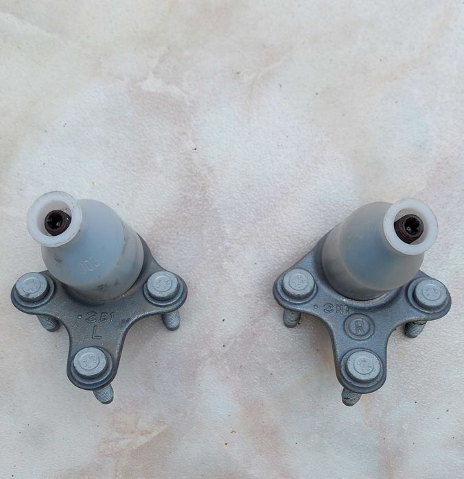 Par de Rótulas Suspensão Originais VW / Audi (Novas) - 1K0407365C / 366C