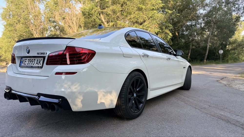BMW 5 Series 2015 VIN WBA5B1C51FD920974 фото оголошення 6 з 16