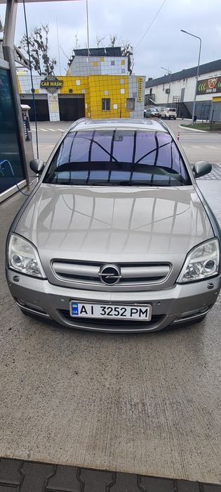 Opel Signum 2004 2.2 бензин