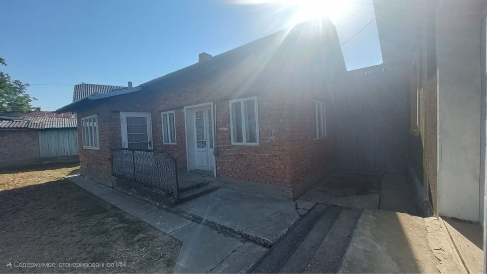 Продам 2 будинки